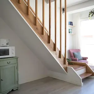 https://duplex-overthetejo-5-min-belm-tower.hotels-lisbon-portugal.com
