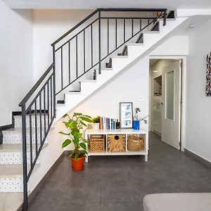 https://casa-centro-histrico-almera-jayrn.es-andalucia.com